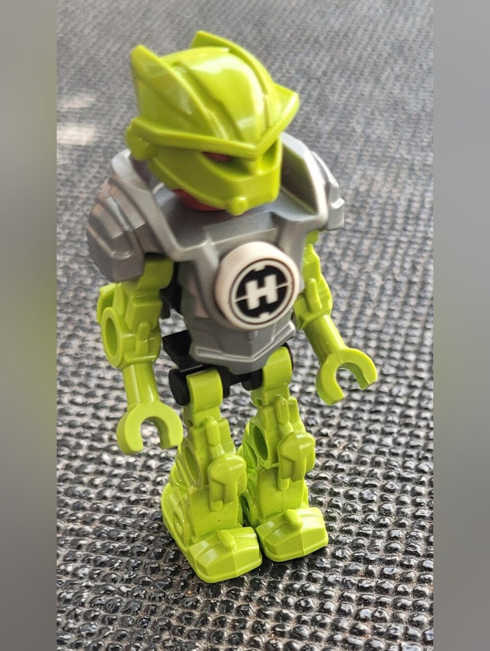 LEGO Hero Factory Mini Breez Minifigure - Flat Silver Armor (hf005) 2014